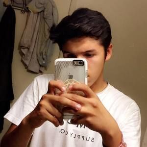 Meet your Posher, Erick