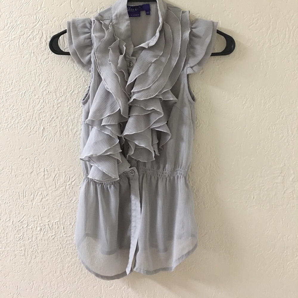 Super cute grey sheer top XS
