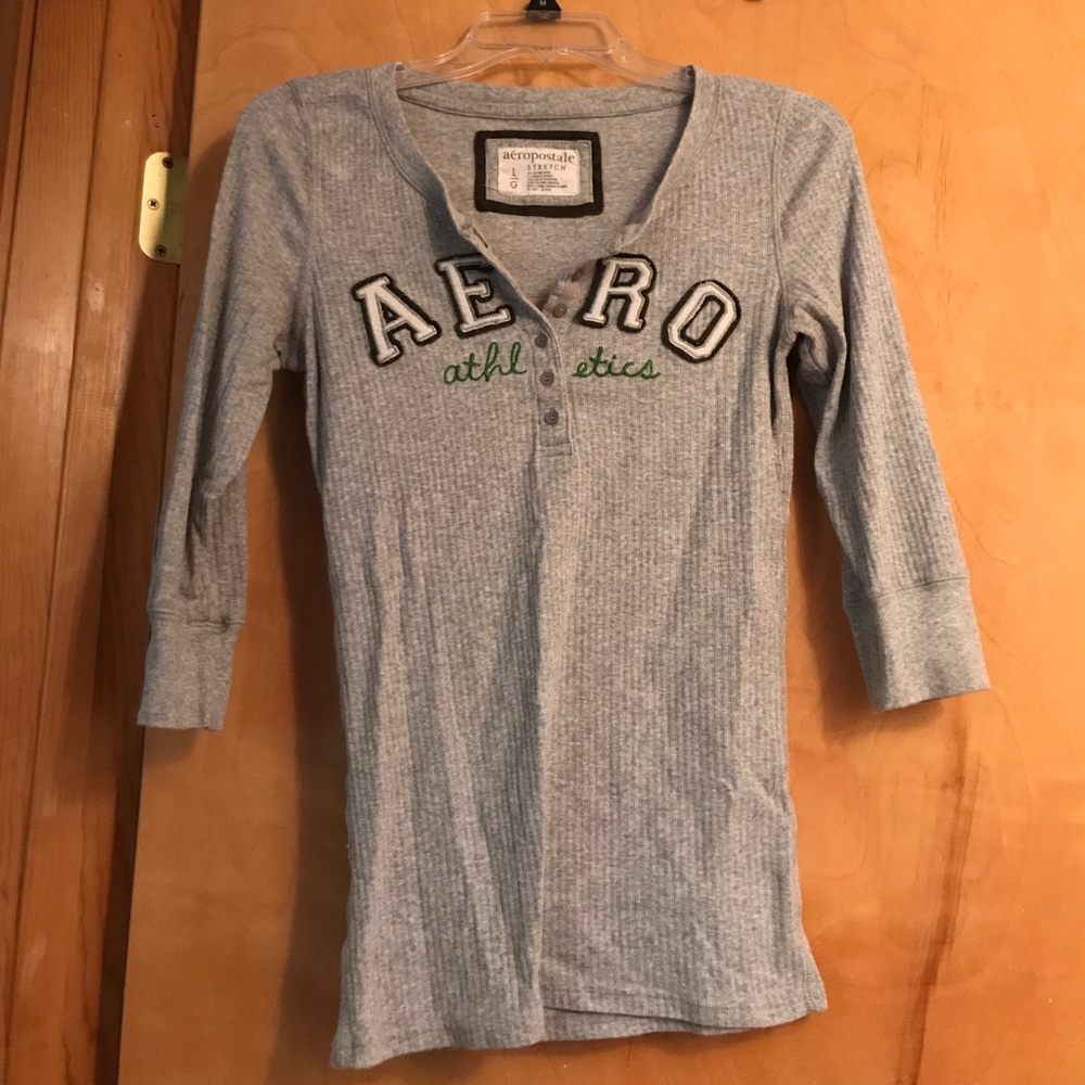 aeropostale stretch half button down shirt!!