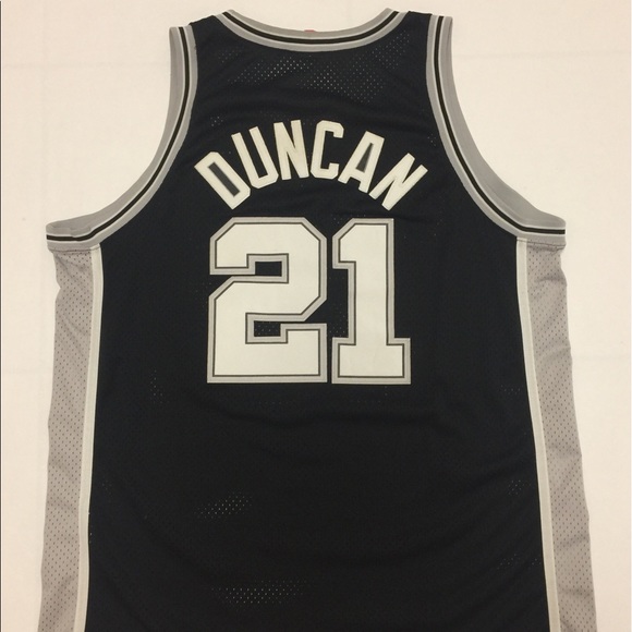51 off Nike Other Tim Duncan Authentic Nike Jersey Sewn XXL Spurs