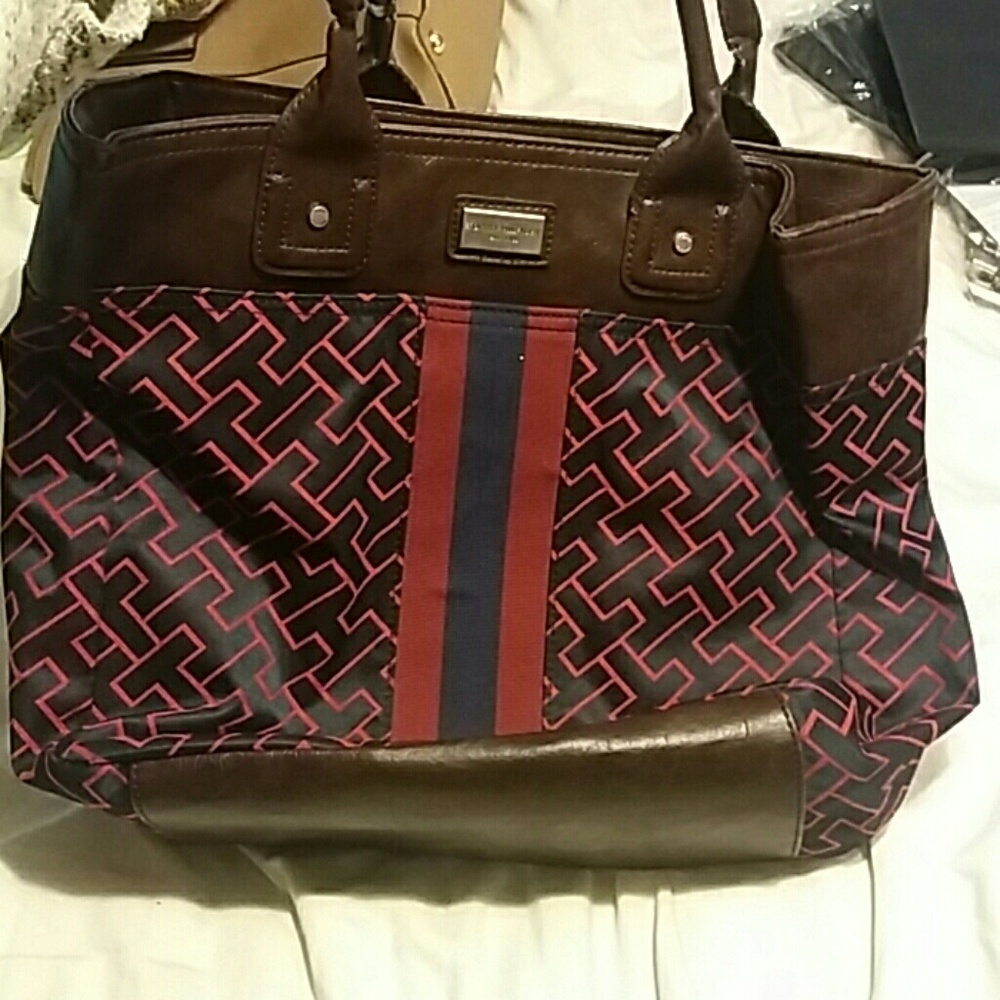 Tommy Hilfiger purse