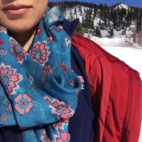 Crochet Snowbank Infinity Scarf: Free Pattern - NEW Desert Bloom Infinity Scarf