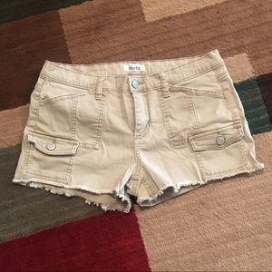 Mudd khaki shorts