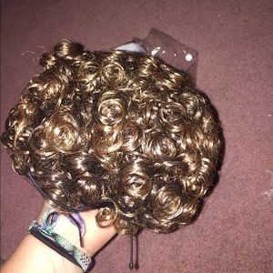 light brown cheer curls