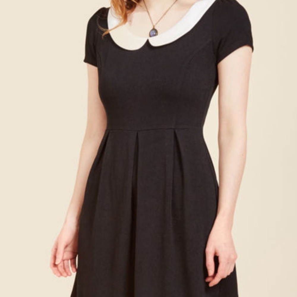 Modcloth Peter Pan collar dress, Large.