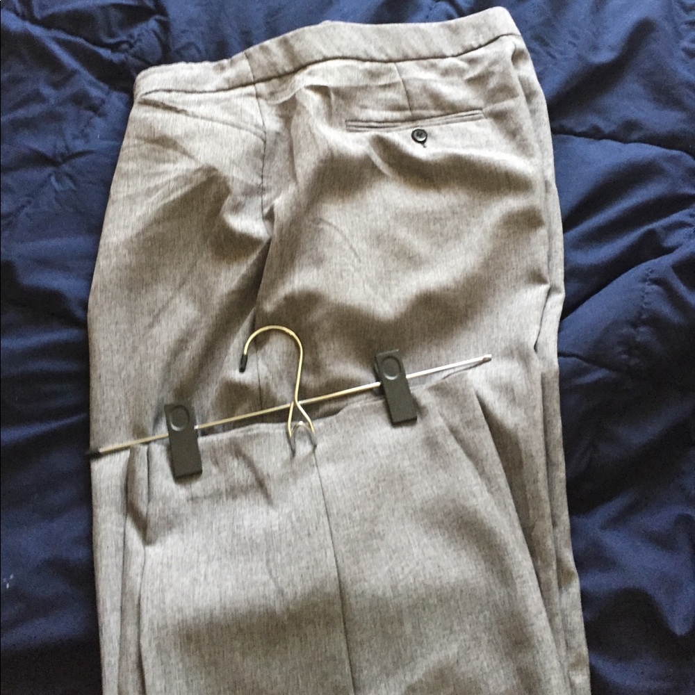 Very nice Apt 9 grey dress pants. Work twice