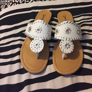 Jack roger look alikes