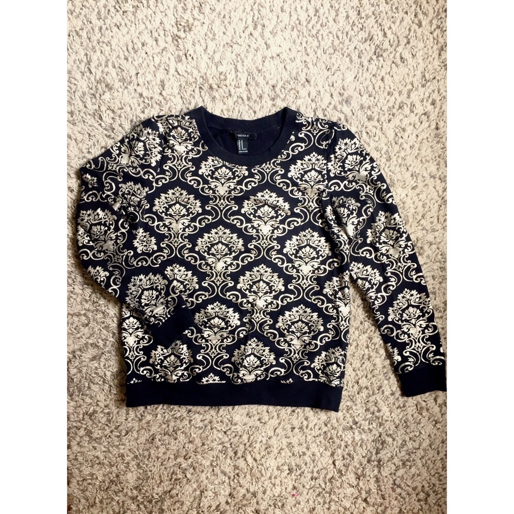 Forever 21 black&gold sweatshirt