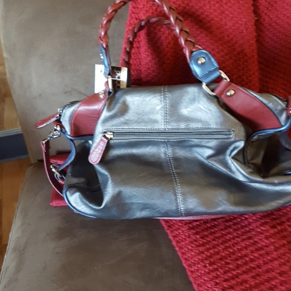 Handbag - Picture 2 of 3