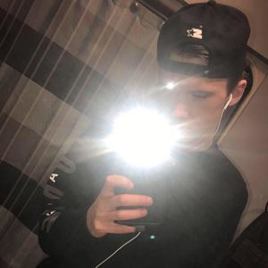 Meet your Posher, Chad