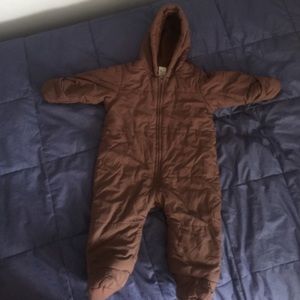 Old Navy fleece lined snowsuit 3-6 months
