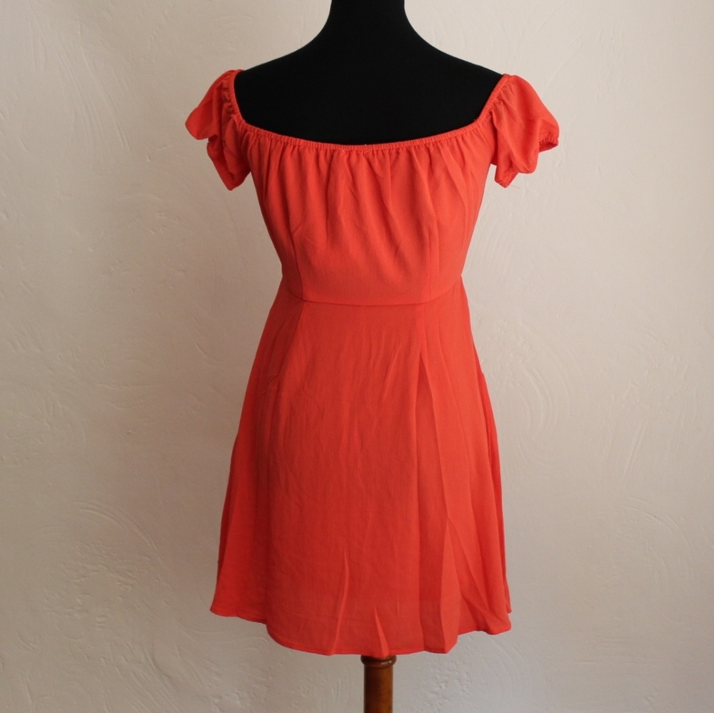 💥HP!💥 Coral Off The Shoulder Dress - Picture 6 of 6