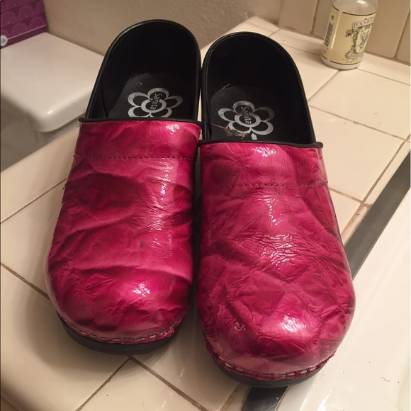 SOLD! Gently Used Sanita Textured Professional - Picture 2 of 5