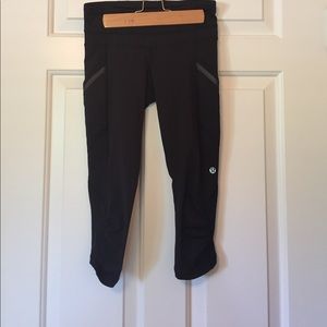 Lululemon Cropped Leggings