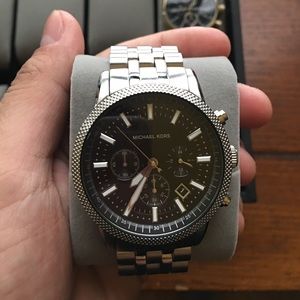 New Michael kors men's watch