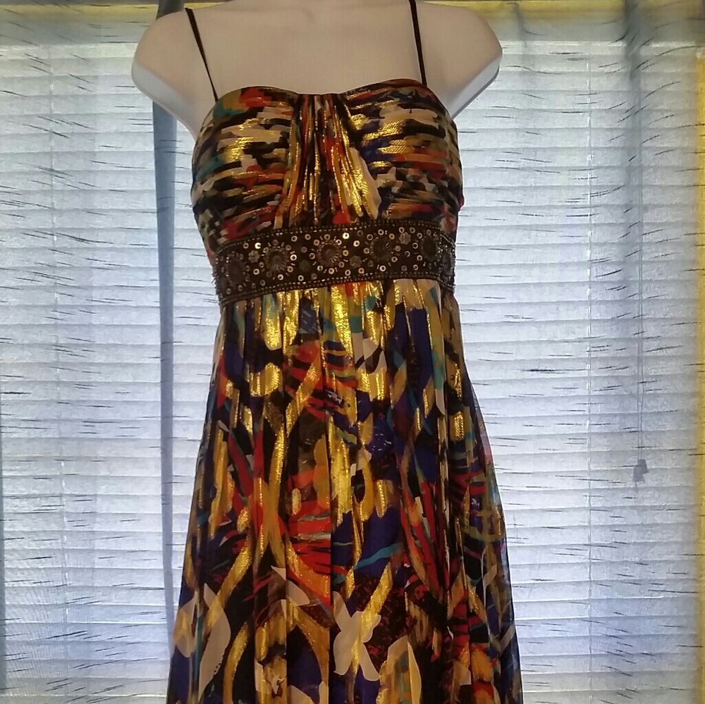 Spaghetti - strapped Maxi Dress