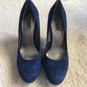Blue suede pumps