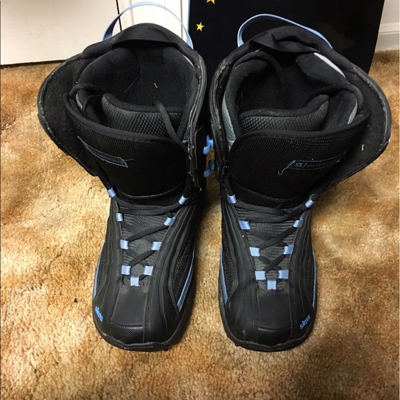 kemper Other Kemper Snowboard With Boots And Bindings Poshmark