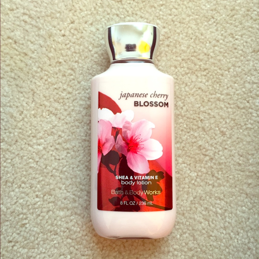 Japanese Cherry Blossom Lotion - New