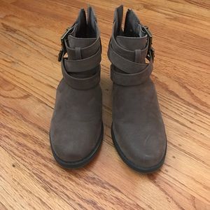 SODA - brown buckle booties - size 6.5
