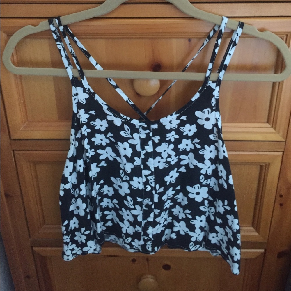 Flowy crop top