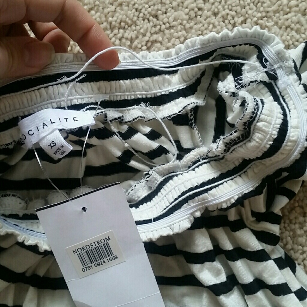 !SOLD!SOCIALITE STRIPED OFF THE SHOULDER DRESS - Picture 5 of 8