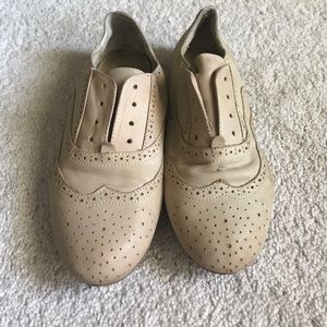 Steve Madden Cream Oxfords