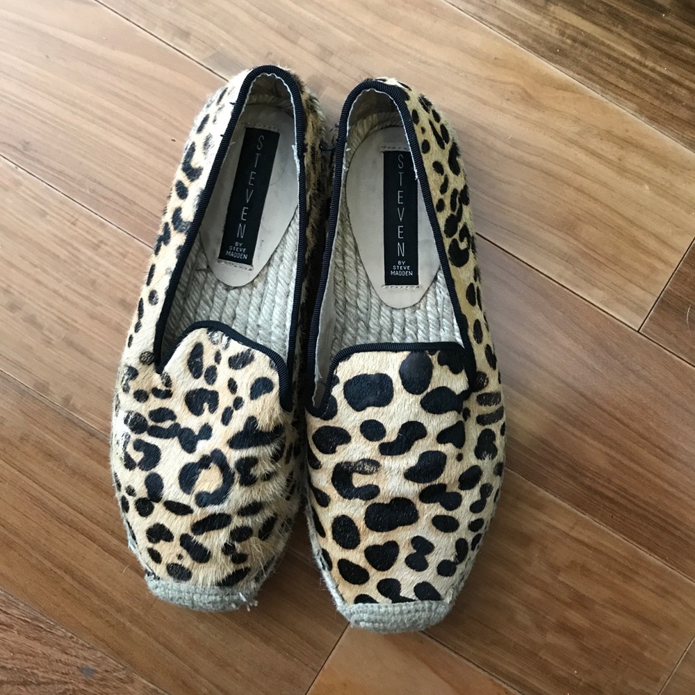 Steven Leopard Flats