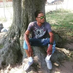 Meet your Posher, Stefan