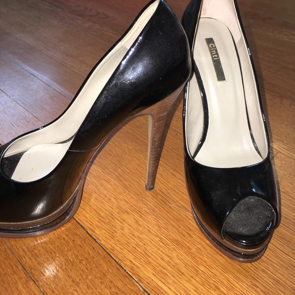 Black handmade pumps from Italy - Picture 4 of 6