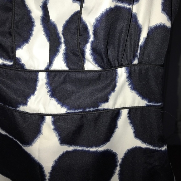 Adorable banana republic dress! - Picture 2 of 3