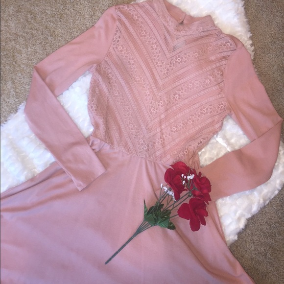 Dresses & Skirts - Dusty Pink long sleeve lace fit and flare dress