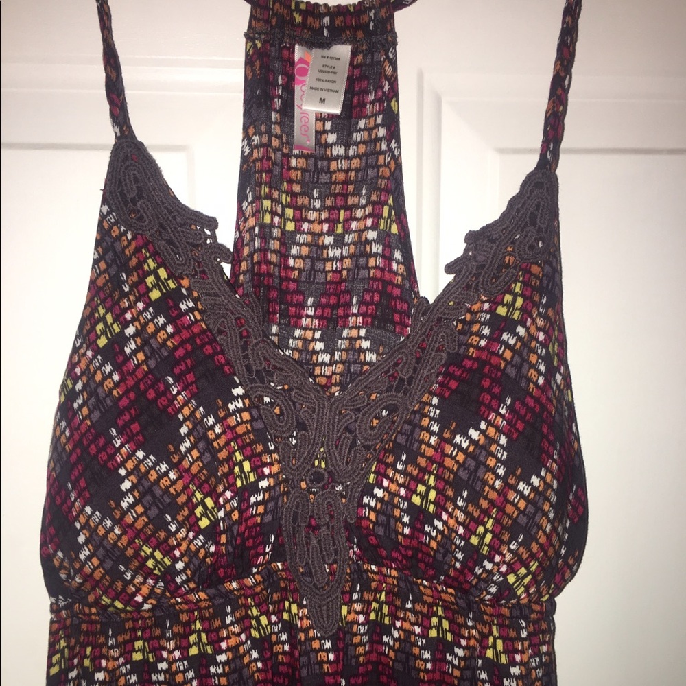 Dress - Picture 2 of 3