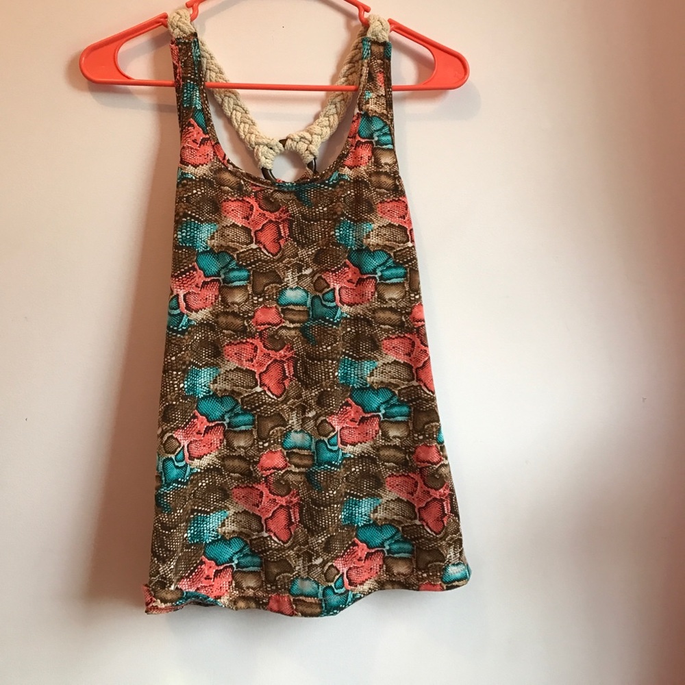 Love J size M ripe detail tank