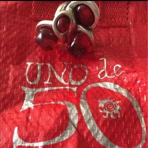 Uno de Cincuenta ring size 7