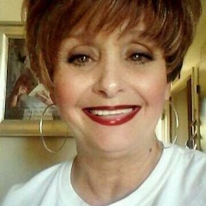 Meet your Posher, Joy