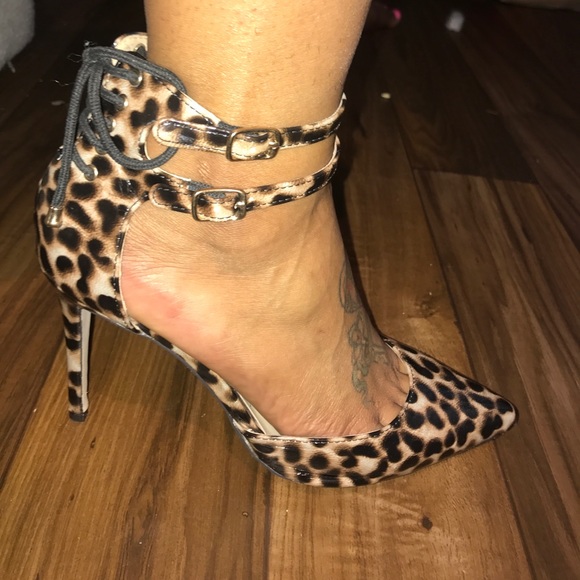 Animal Print Pointed Toe Heels - Picture 1 of 3
