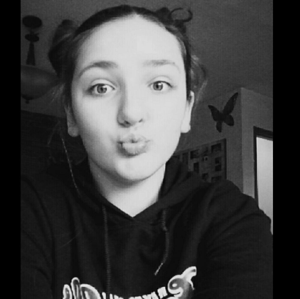 Meet your Posher, Leah