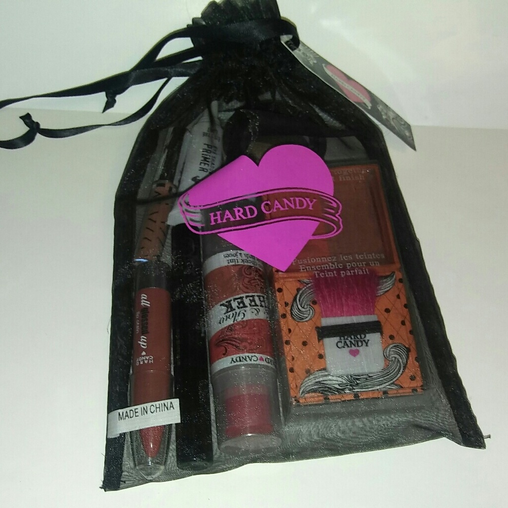 Hard Candy 8 piece makeup collection.