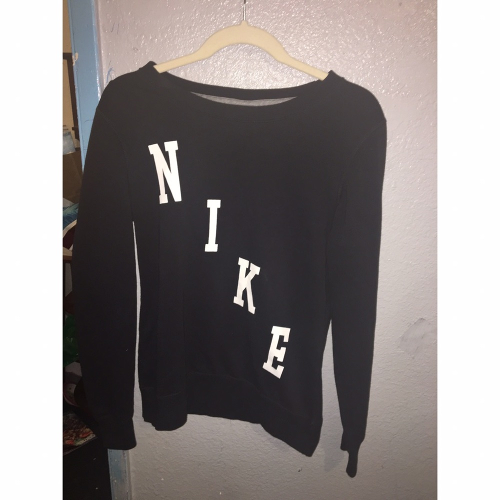Nike sweatshirt