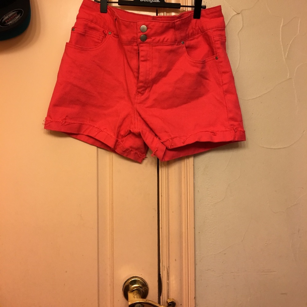 Charlotte Russe refuge shorts