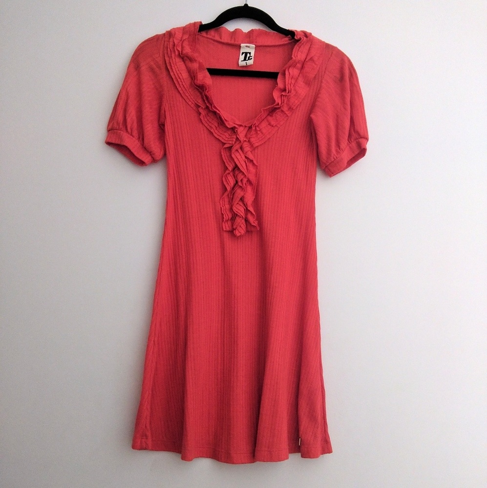 🔴 Red Ruffled Neckline Dress