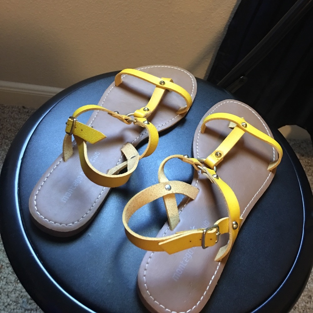 Yellow summer/spring sandals!