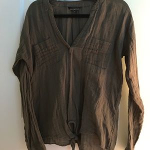 Army green long-sleeved top