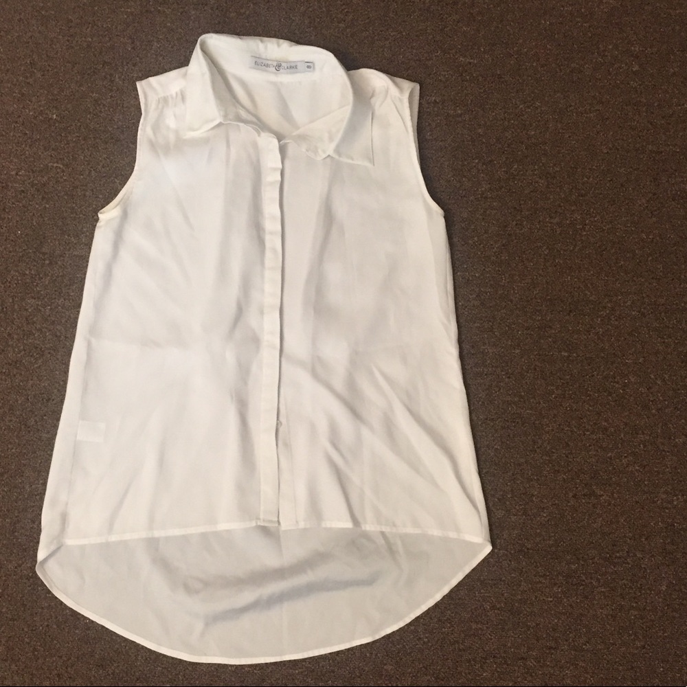 Elizabeth & Clarke size 8 High-low sleeveless top