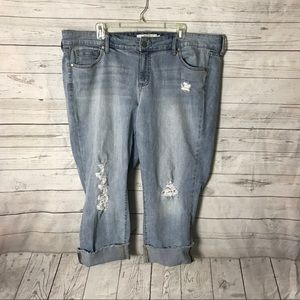 •Torrid• Distressed Boyfriend Jeans