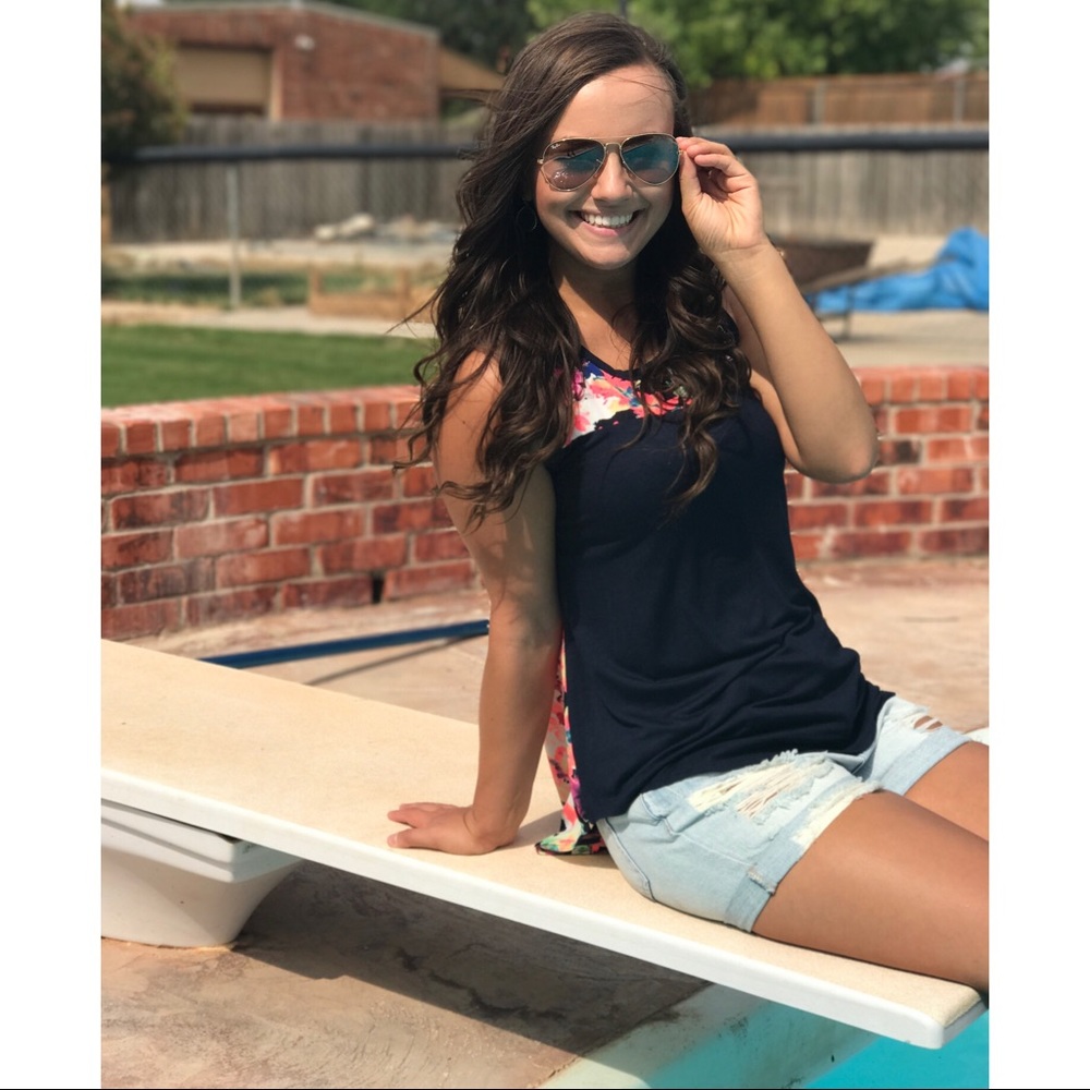 Meet your Posher, Baylee