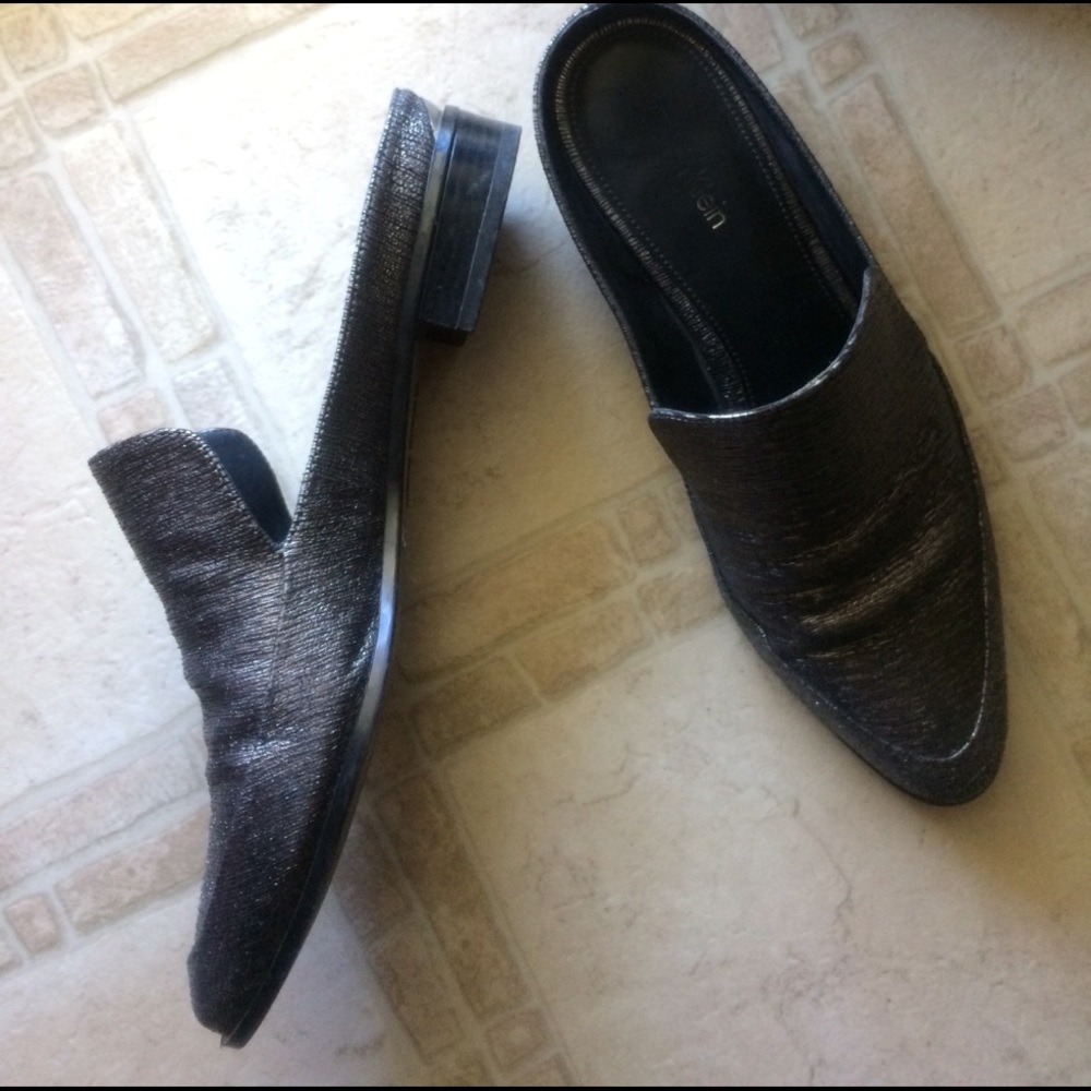 Calvin Klein gray metallic slippers/mules vintage