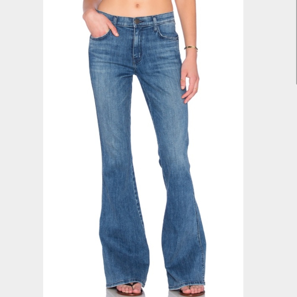 Current/Elliott The High Rise Low Bell Jean. NWT
