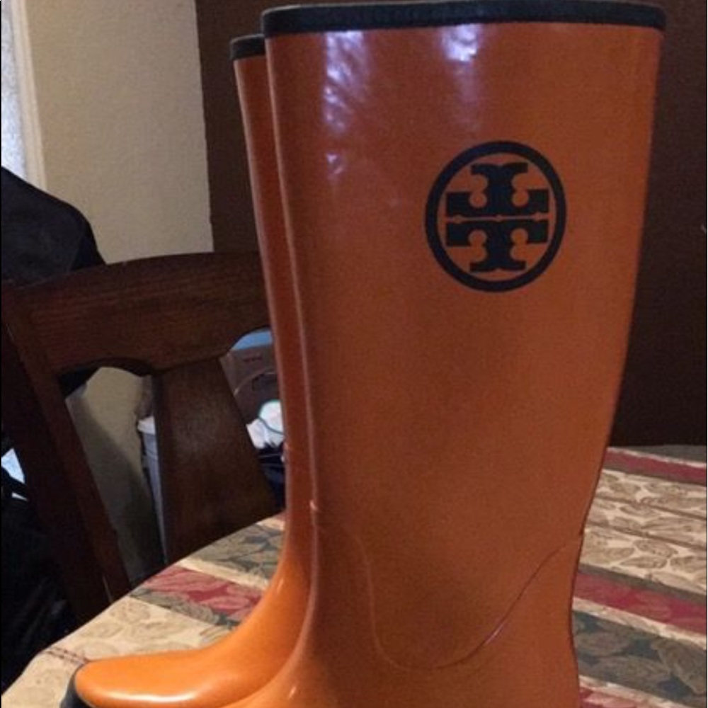 Raining boots 100% auctentic used two time